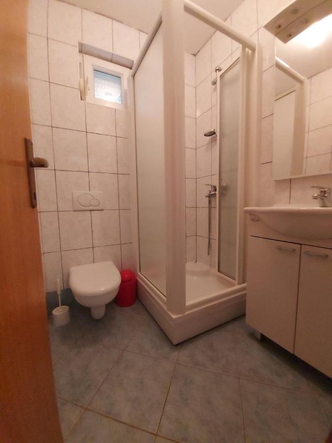 Apartment Pezic Krk Town Exterior photo