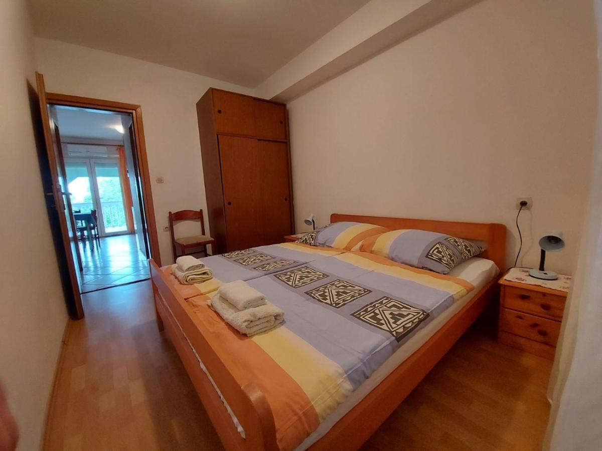 Apartment Pezic Krk Town Exterior photo