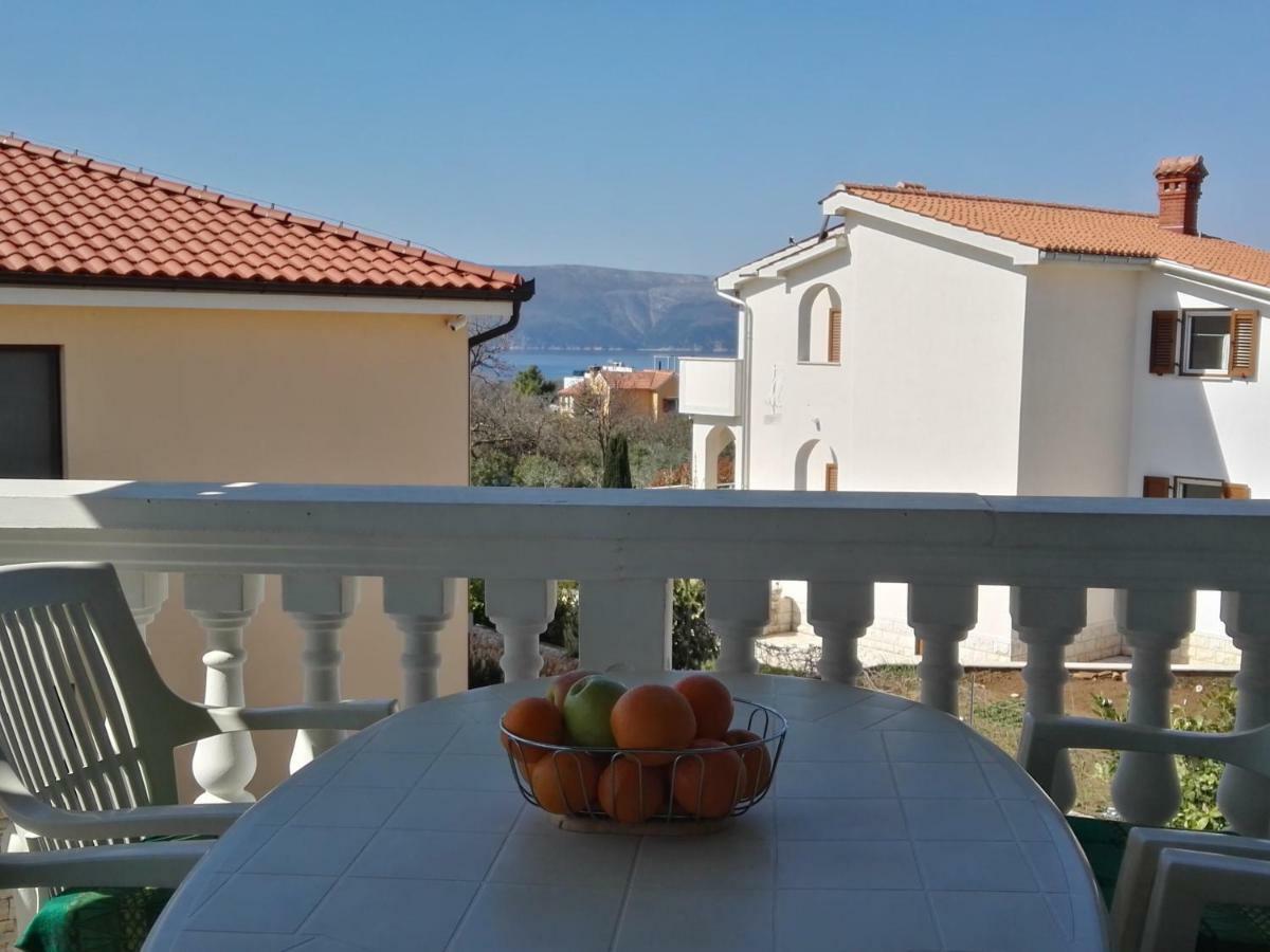 Apartment Pezic Krk Town Exterior photo