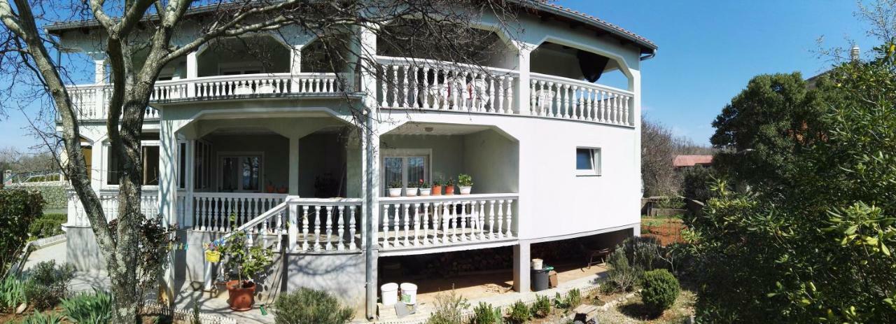 Apartment Pezic Krk Town Exterior photo